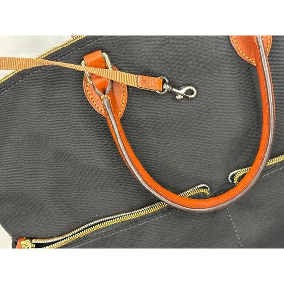 DOONEY & BOURKE Black Nylon/ Leather Trims Pocket Shoulder Bag - Picture 4 of 16